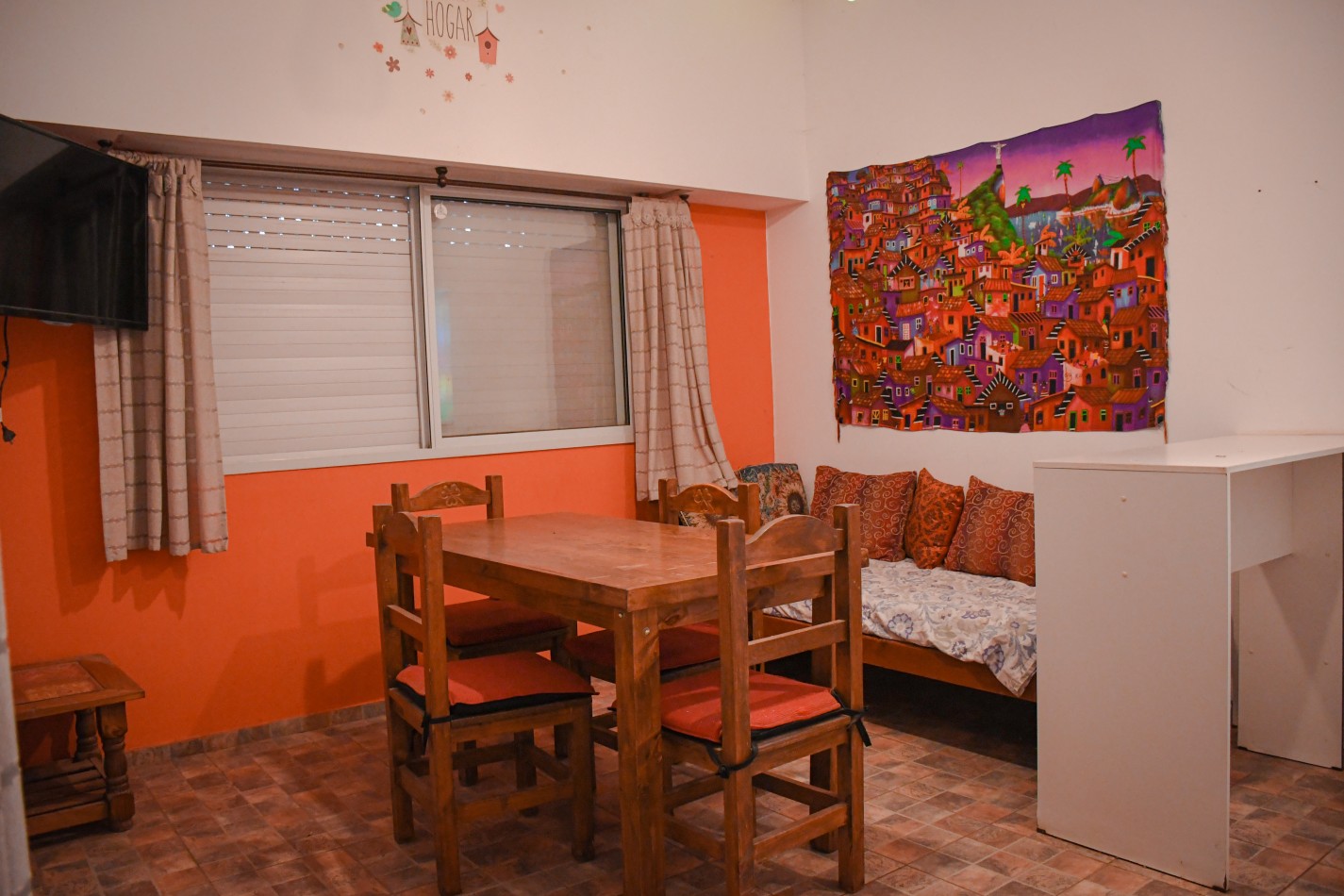 Casa 1 Dormitorio - Los Nogales - Alvarez