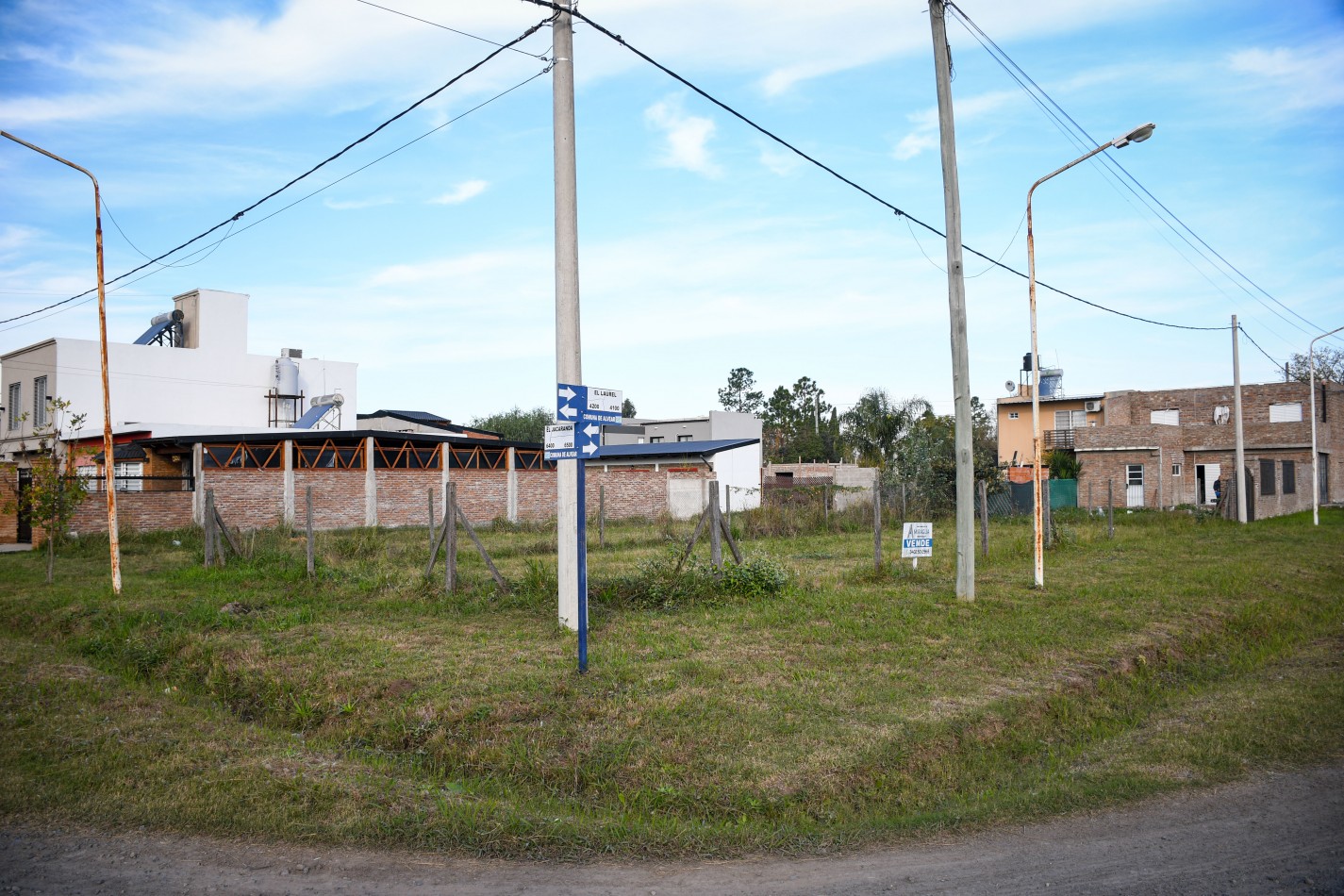 Terreno Esquina Tierra de Sueños Alvear 300m2 Escriturado